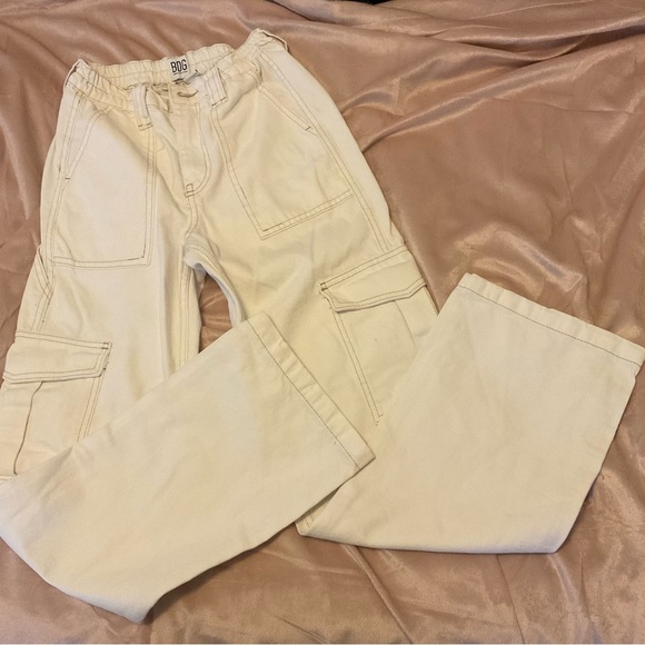 BDG skate Cream Multi-Pocket Cargo Pant size W24 L32 - Picture 3 of 16